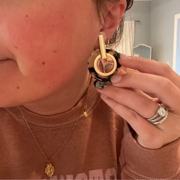 Ann Taylor Tortoise Statement Earrings - Picture 2 of 3